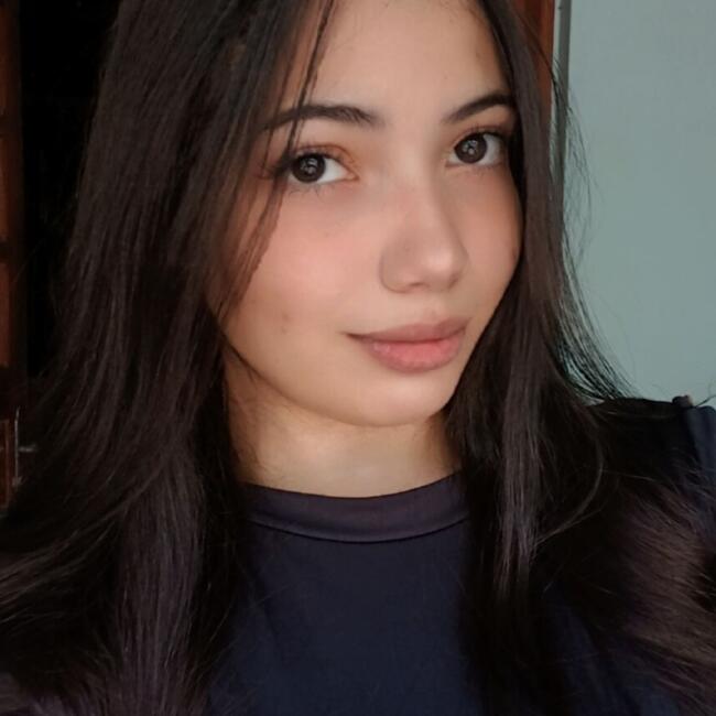 Babysitter in Caruaru: Larissa