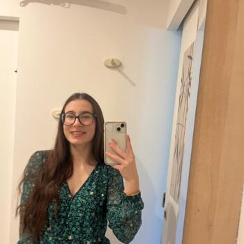 Babysitter in Moulins-sur-Ouanne: Camille