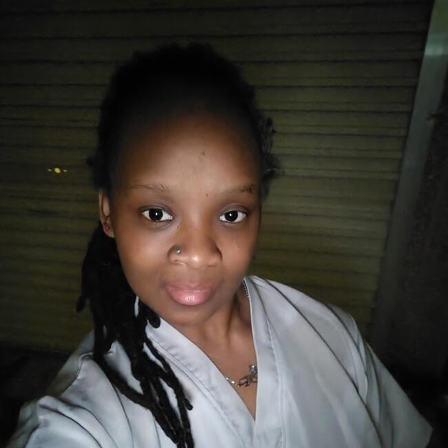 Nanny in Dubai: Esther