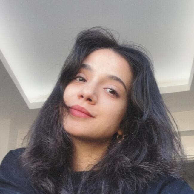 Babysitter in Gilly: Süheyla