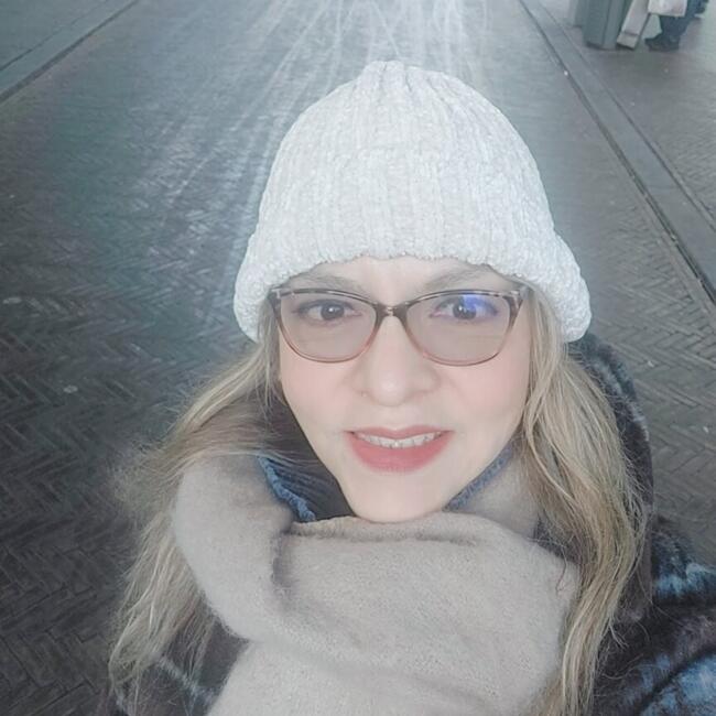 Babysitter in Amsterdam: YANNINA