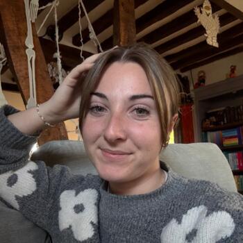 Babysitter in Canappeville: Cybelia