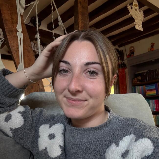 Babysitter in Canappeville: Cybelia