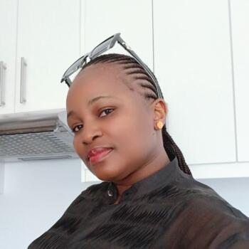 Babysitter Cape Town: Beauty Chipo