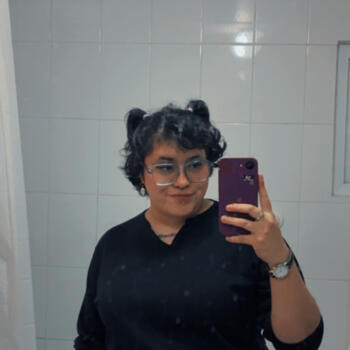 Babysitter in Punta Arenas: Zafiro Arantxa Torres Zúñigan
