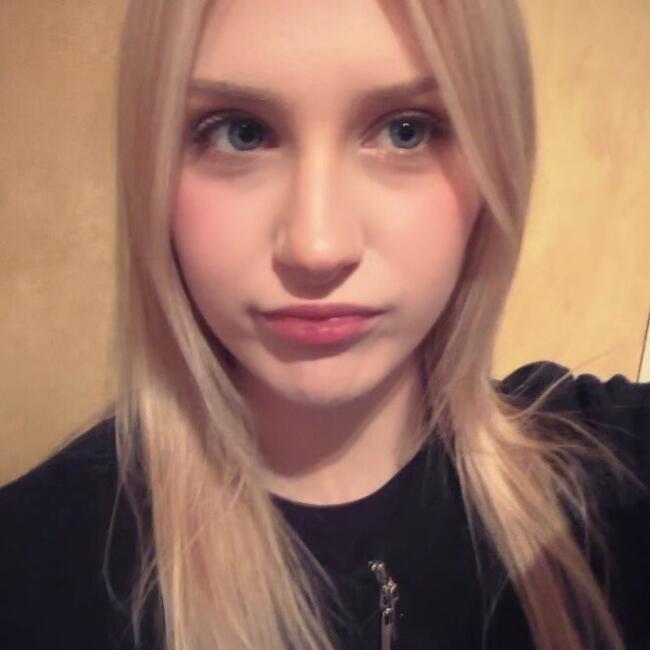 Babysitter in Lille: Celyane