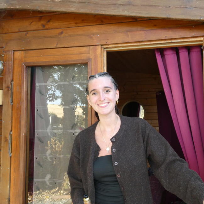 Babysitter in Saint-Astier: Oriane