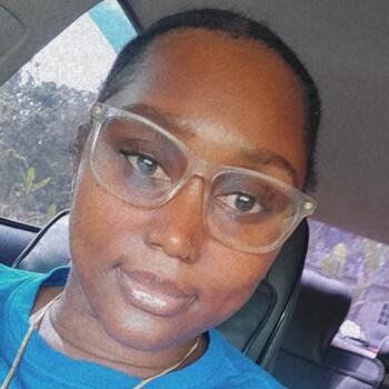 Babysitter in Montego Bay: Natalya