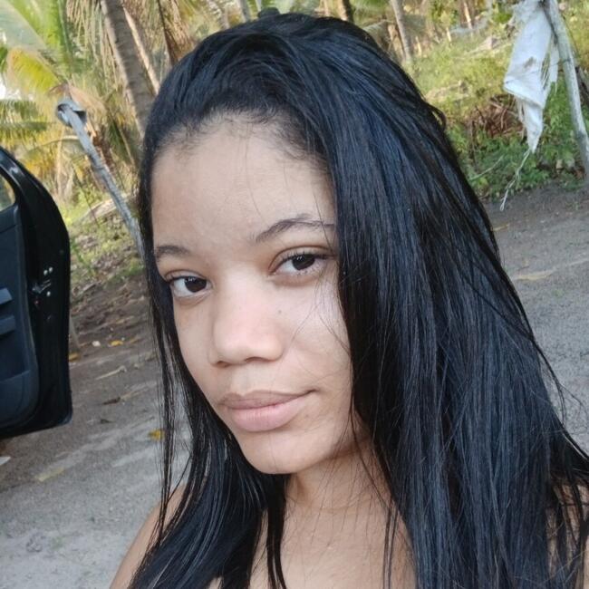 Babá em Salvador: Camile