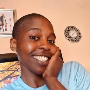 Babysitter in Roodepoort: Zintle