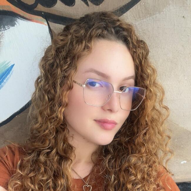 Babá em Crato: Yasmin