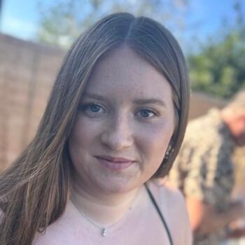 Babysitter in Littlehampton: Boe