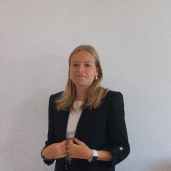 Babysitter Vuadens: Lily-Rose