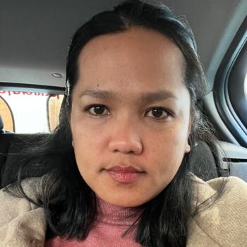 Babysitter Loulé: Joan