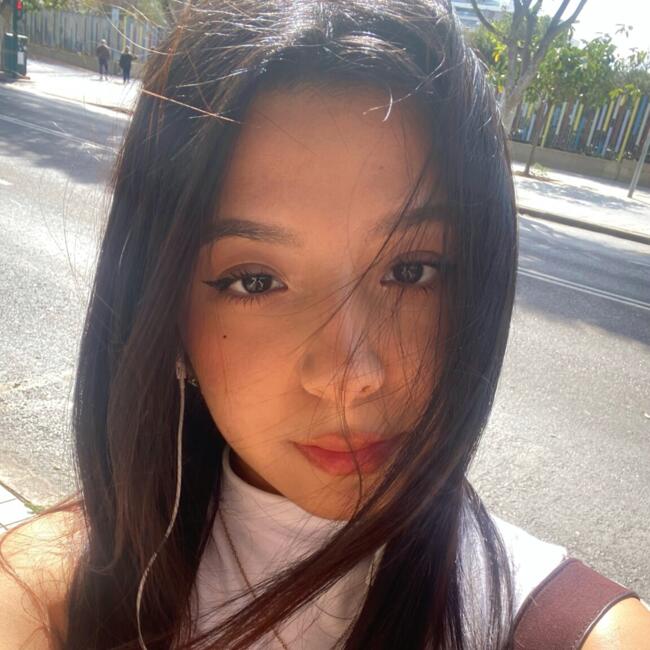 Babysitter in Almería: Adriana Victoria