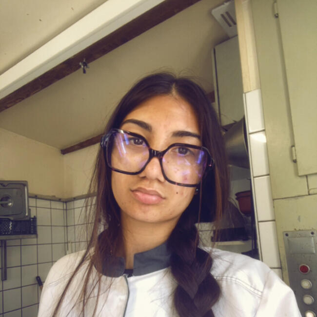 Babysitter in Hyères: Maeva