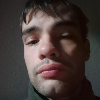 Lavoro per babysitter a Piacenza: lavoro per babysitter Emanuele