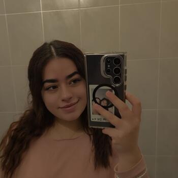 Baby-sitter in Genève: Yerhakldine