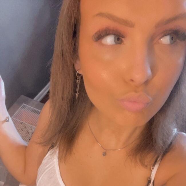 Barnvakt i Sjuntorp: Nova