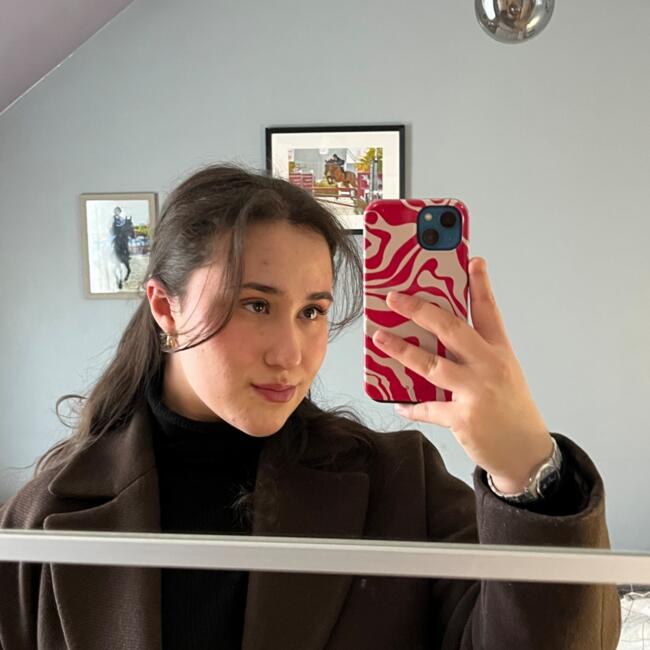 Babysitter in Braine-le-Château: Maria