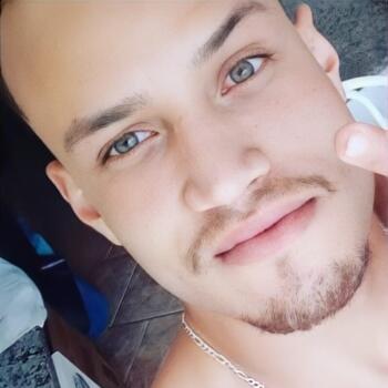 Emprego de babá em Santo André: emprego de babá Juniior