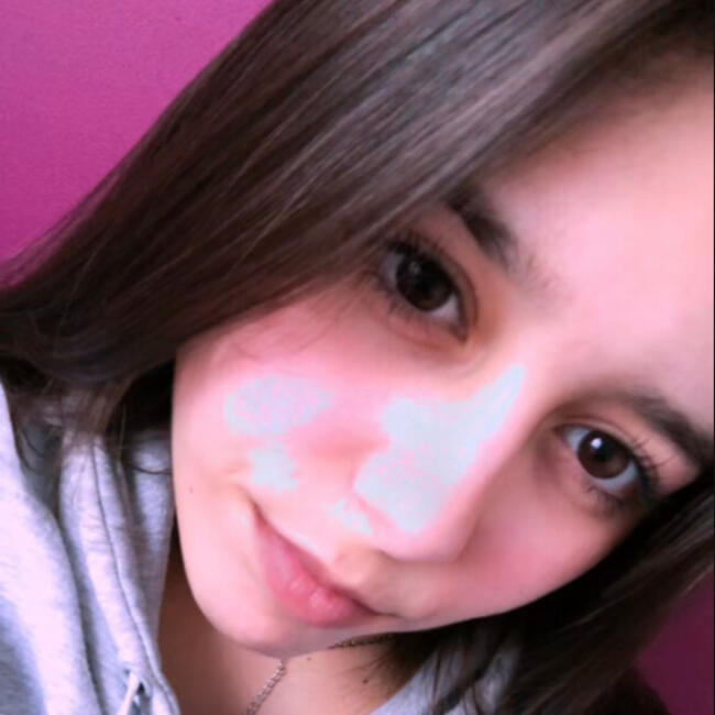 Babysitter in Libourne: Cassandra