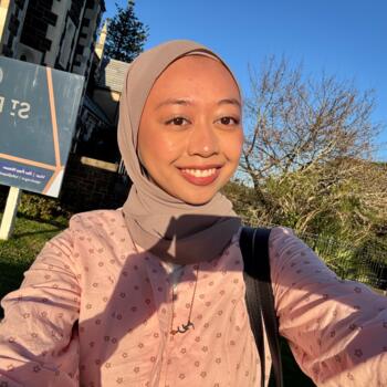 Babysitter in Auckland: Maryam