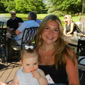 Babysitter in Buffalo: Tori