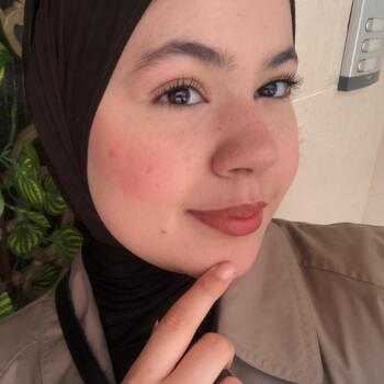 جليسة أطفال في الناظور: Hanae