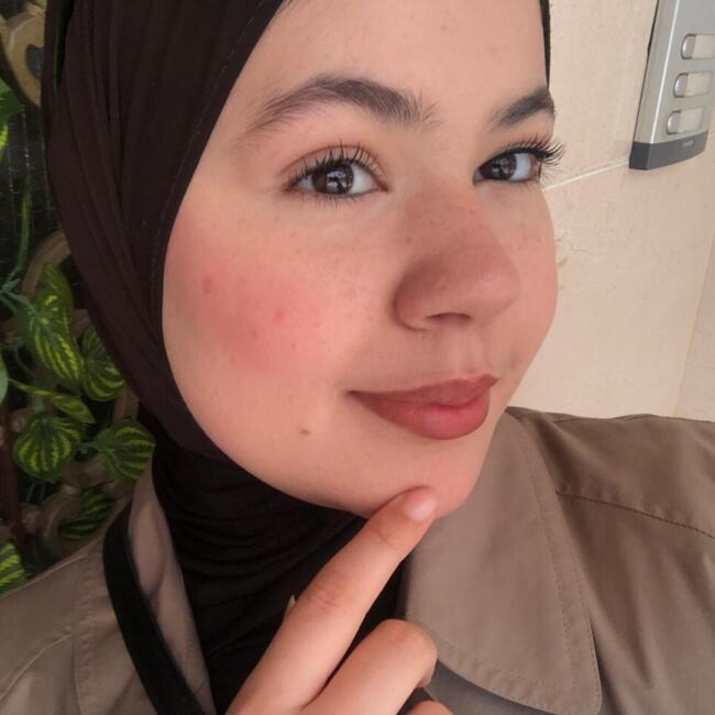 جليسة أطفال في الناظور: Hanae
