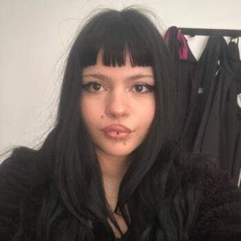 Babysitter Rome: Mariam