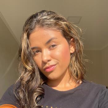 Babá em Nossa Senhora da Glória: Zete