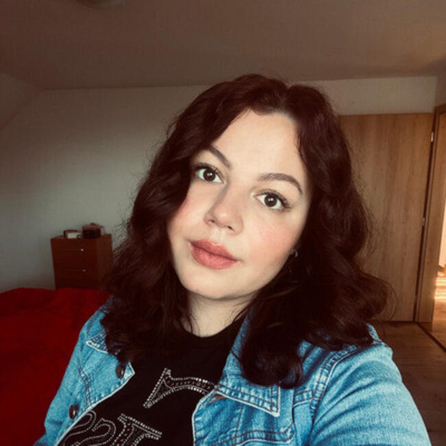 Babysitter in Trnávka (Trnavský): Stela