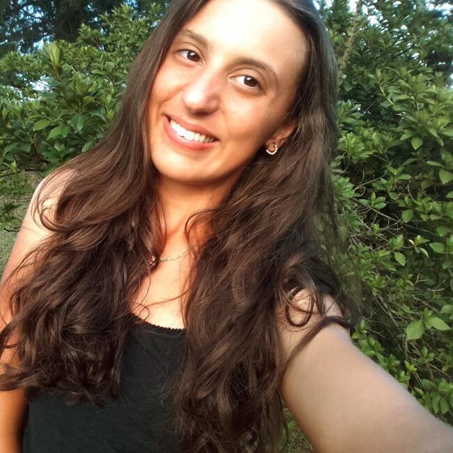 Babysitter in Osório: Camila