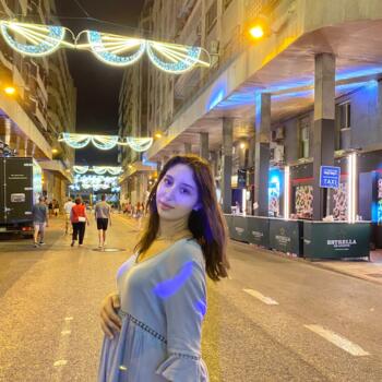 Niñera Elche: Hiba