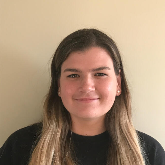 Babysitter in Auckland: Lauren