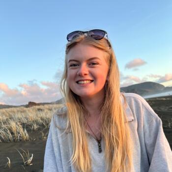 Babysitter Auckland: Kaysey