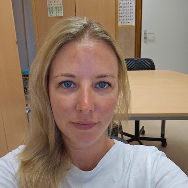 Oppas in Ommen: Simone