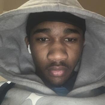 Baby-sitter in Brooklyn: Dawein