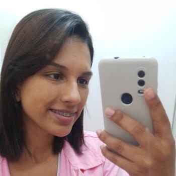 Babysitter em Alverca do Ribatejo: Rosi Cardoso