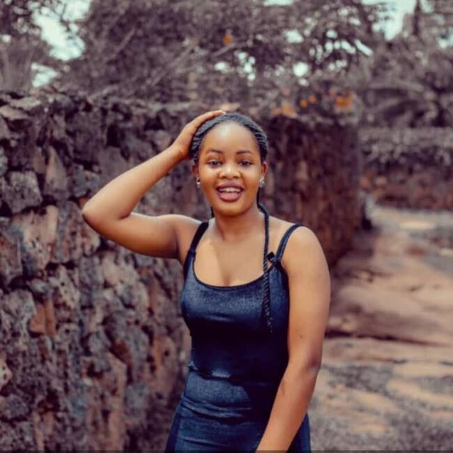 Babysitter in Kigali: Manzi