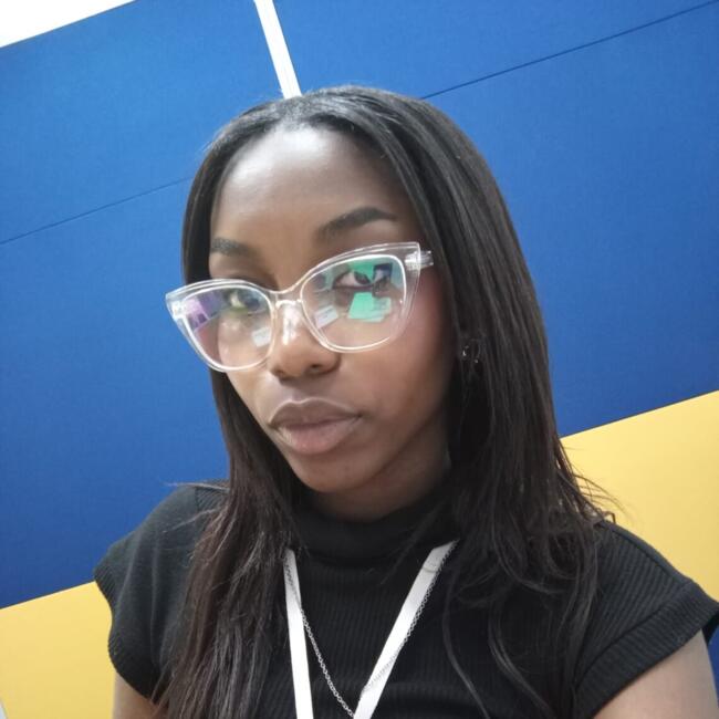 Babysitter in Palmira: Mariaangel