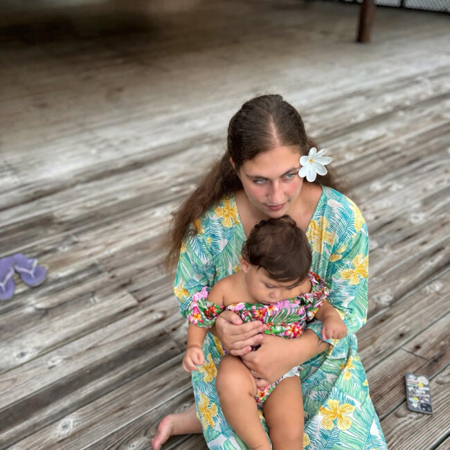 Babysitter in Biran: Elodie