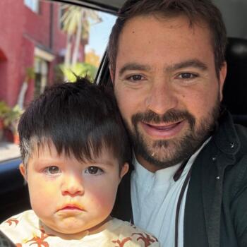 Babysitting job in Gold Coast: Ignacio