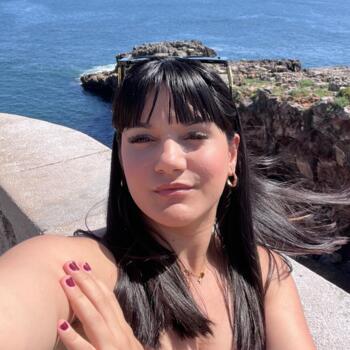 Babysitter in Estoril: Taina