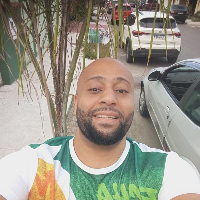 Babá em São Gonçalo (São Gonçalo): Adolfo