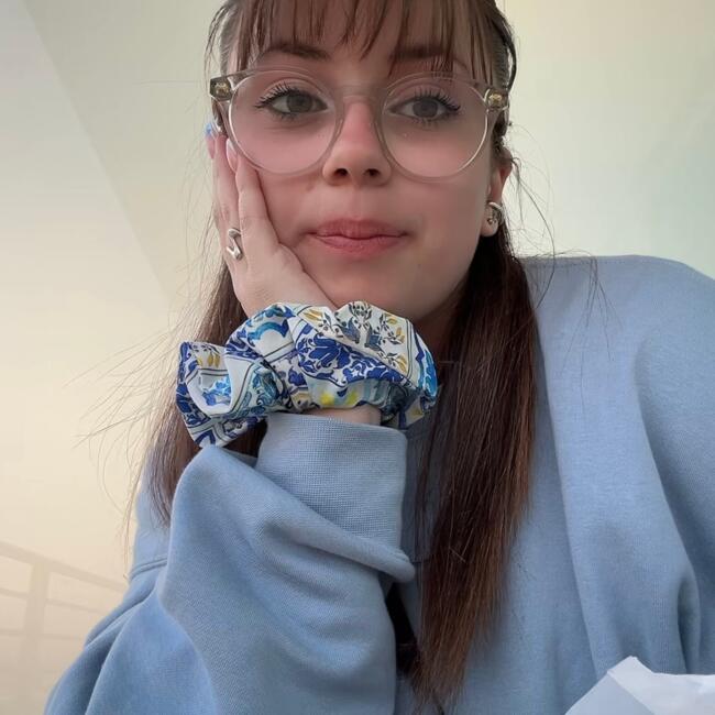 Babysitter in Berlin: Nicole