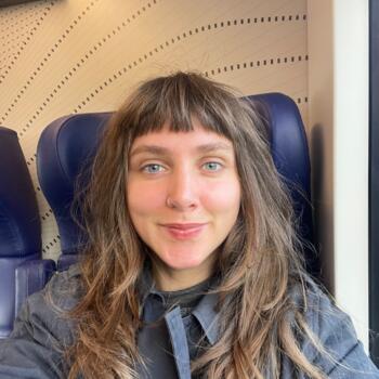 Babysitter in Sint-Jans-Molenbeek: Helen