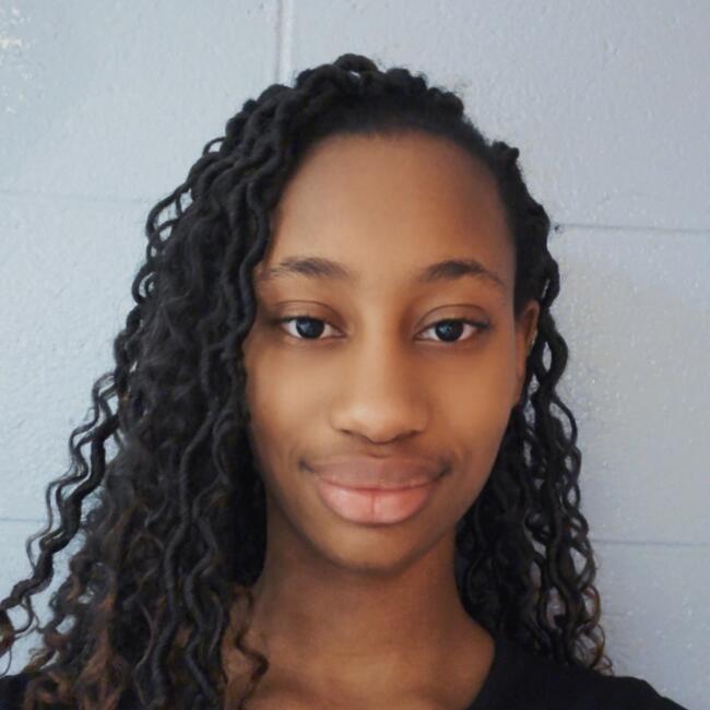 Baby-sitter in Saskatoon: Deborah