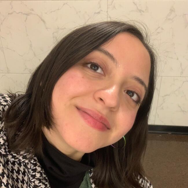 Babysitter in Milan: Safira